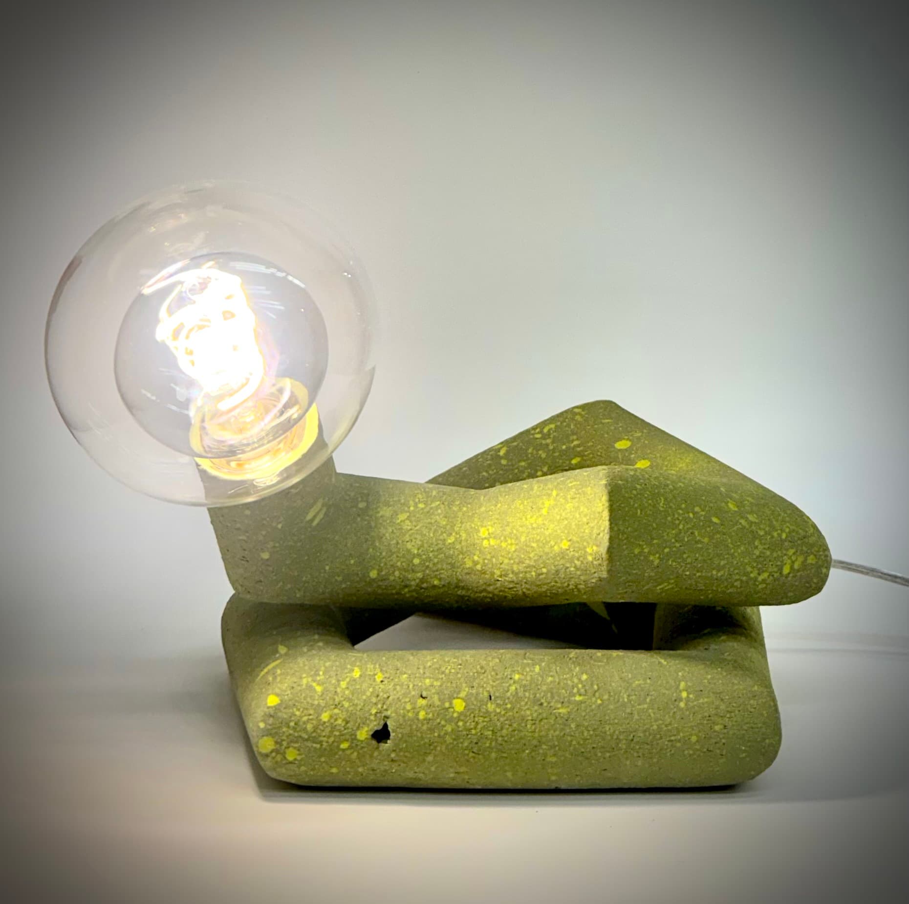 Mr. Green sculptural lamp detail